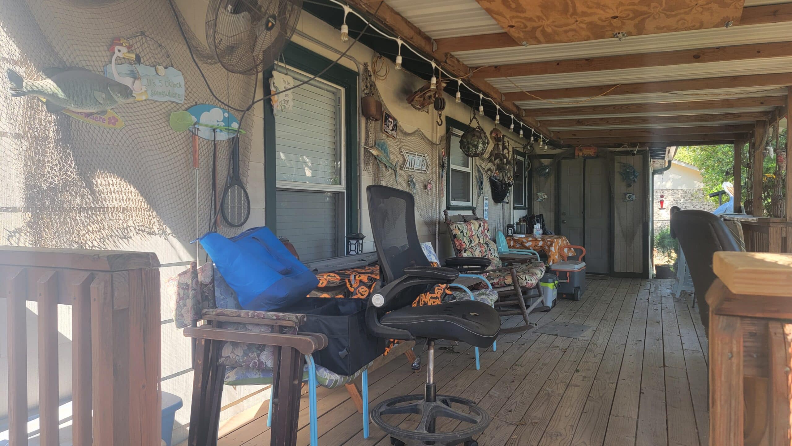 A country home with large back porch in Burleson Texas.