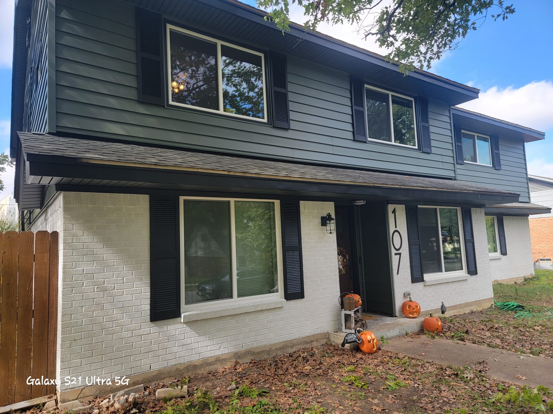 Craneboard Solid Core Laminated Vinyl Siding