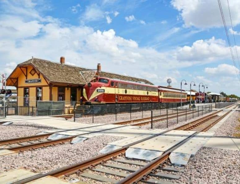 Grapevine, Texas historical railroad tours